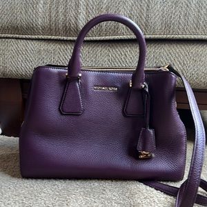 Michael Kors crossbody hand bag